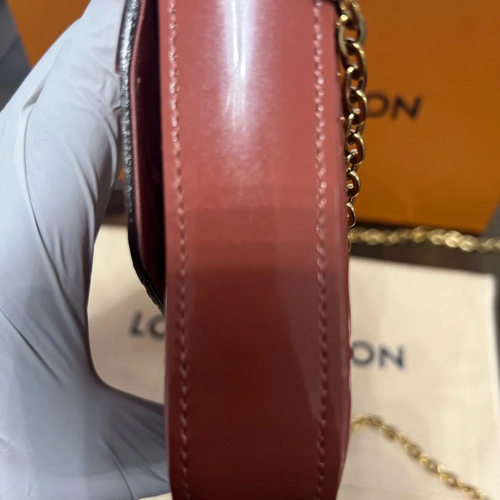 💯 LOUIS VUITTON Monogram Vernis
Pochette-Felicie Chain Long Wallet with COA - Picture 13 of 15